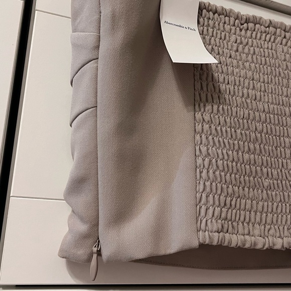 Abercrombie & Fitch Tailored Squareneck Set Top | NWT - Picture 6 of 8